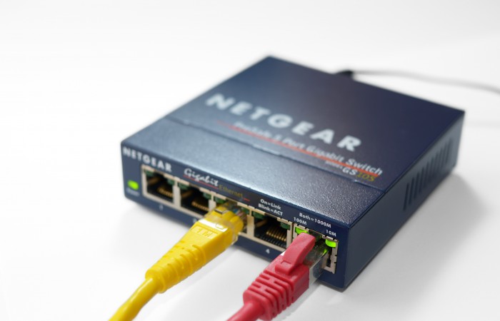 Netgear_Gigabit_Switch_5-port